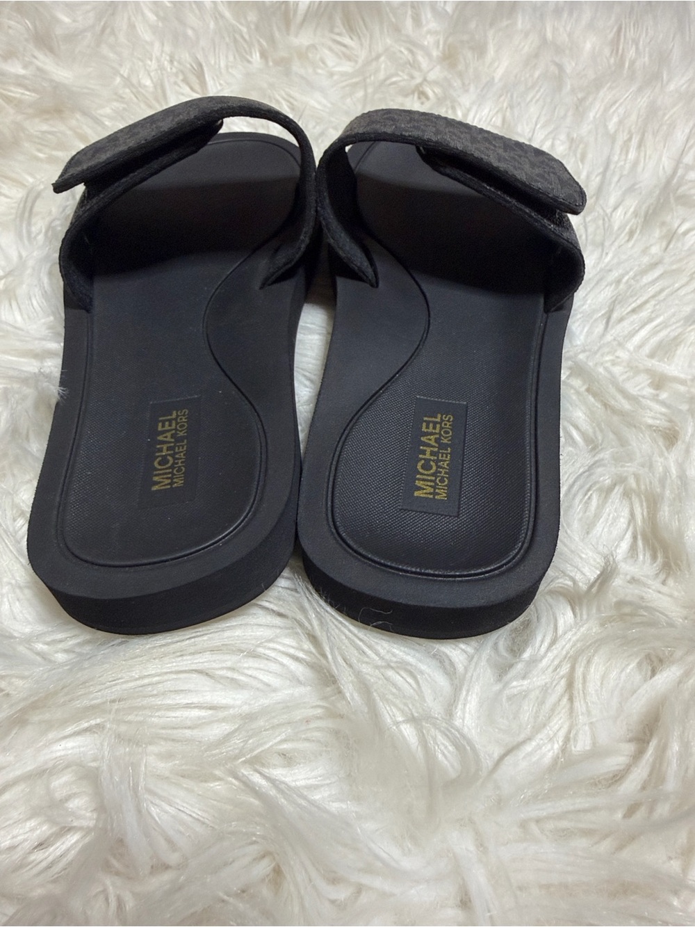 NWT, Michael Kors Black MK Logo Slide Sandals Sz 8 - Picture 9 of 13